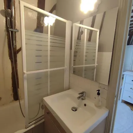 Lovely T2 In The Heart Of Daire