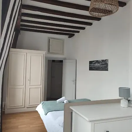 Lovely T2 In The Heart Of * تور