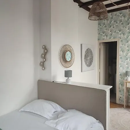 Apartamento Lovely T2 In The Heart Of *