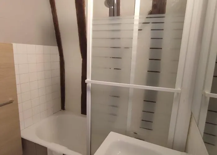 Lovely T2 In The Heart Of *